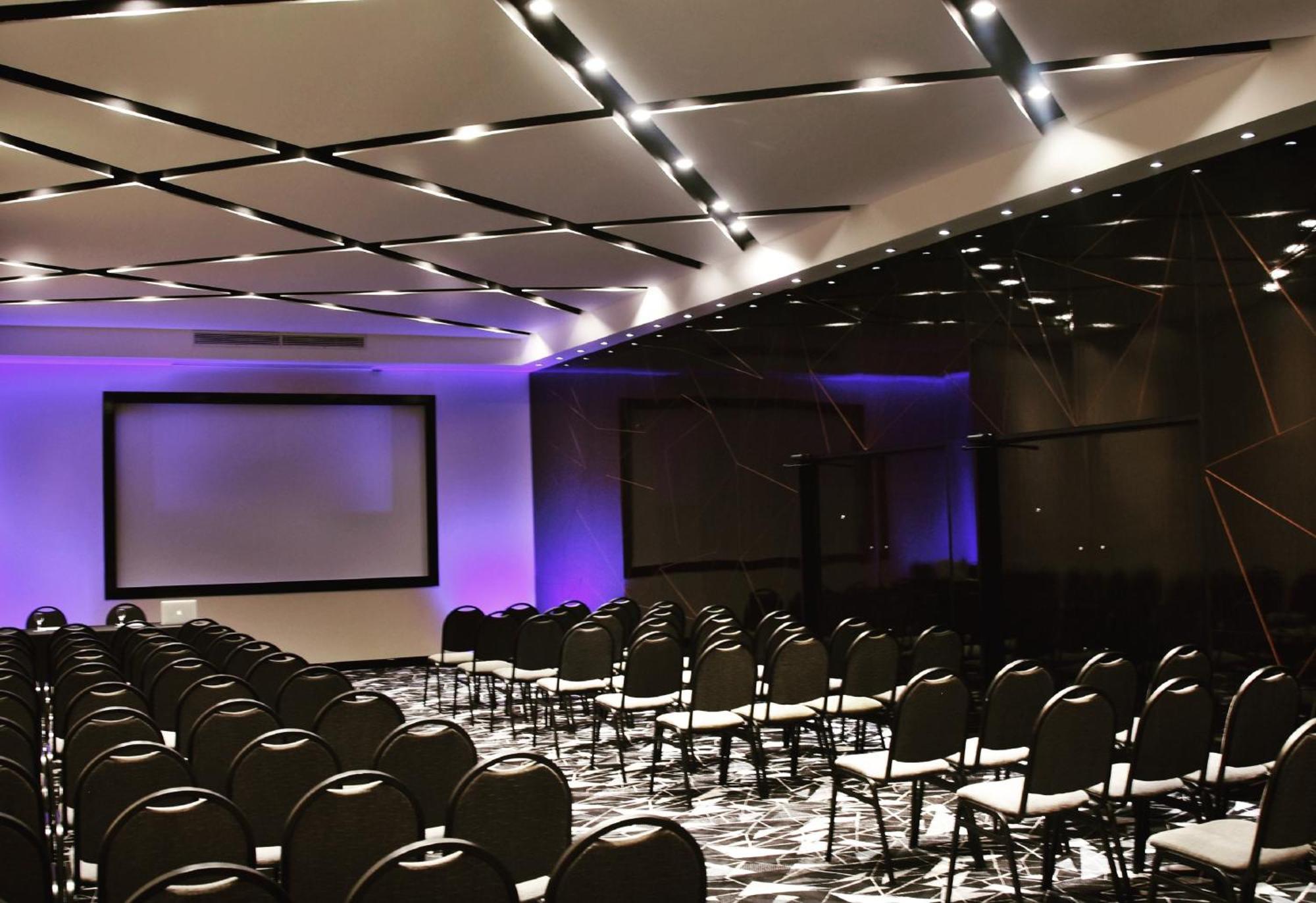Holiday Inn Rosario By Ihg Exterior photo