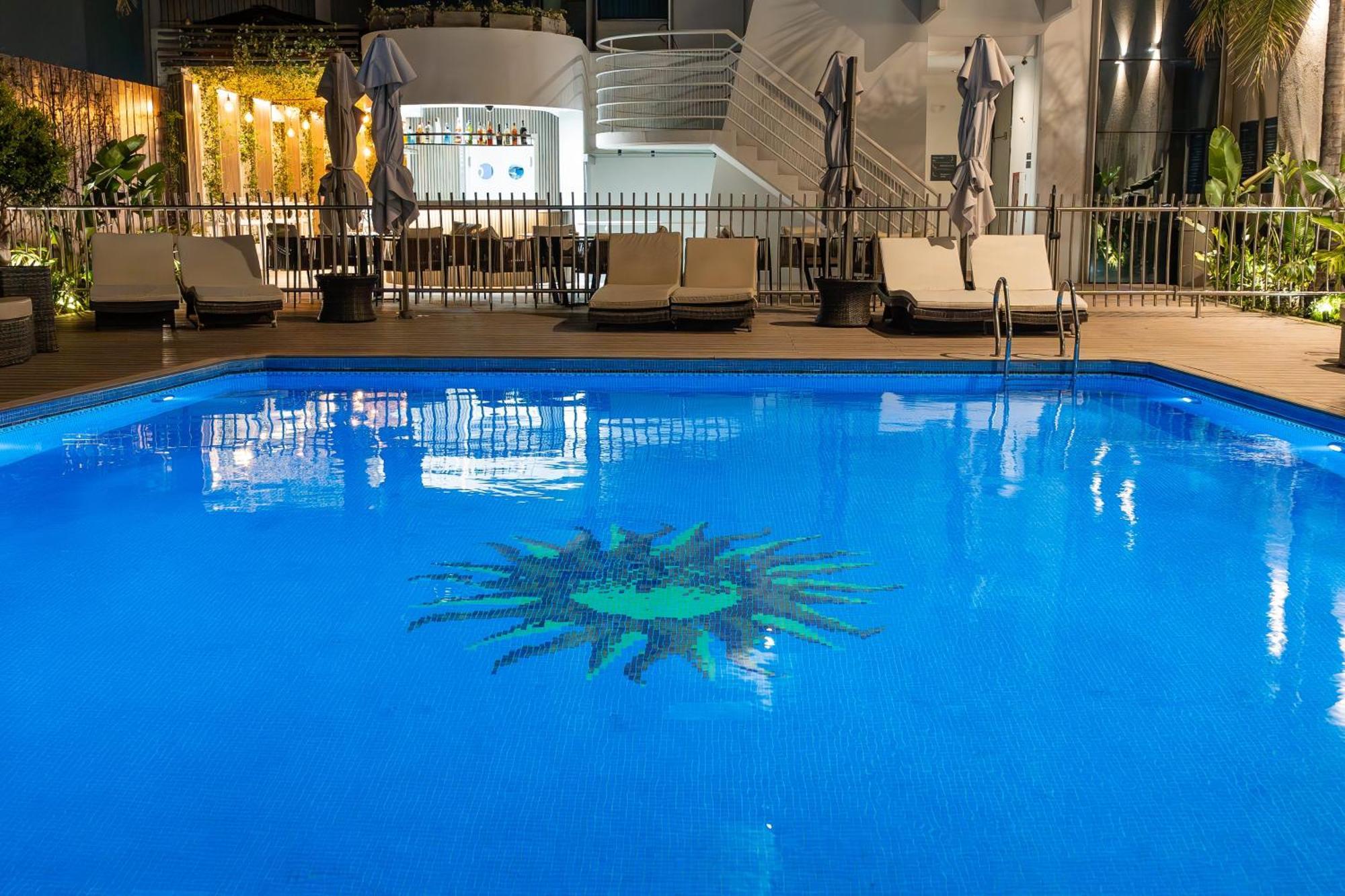 Holiday Inn Rosario By Ihg Exterior photo