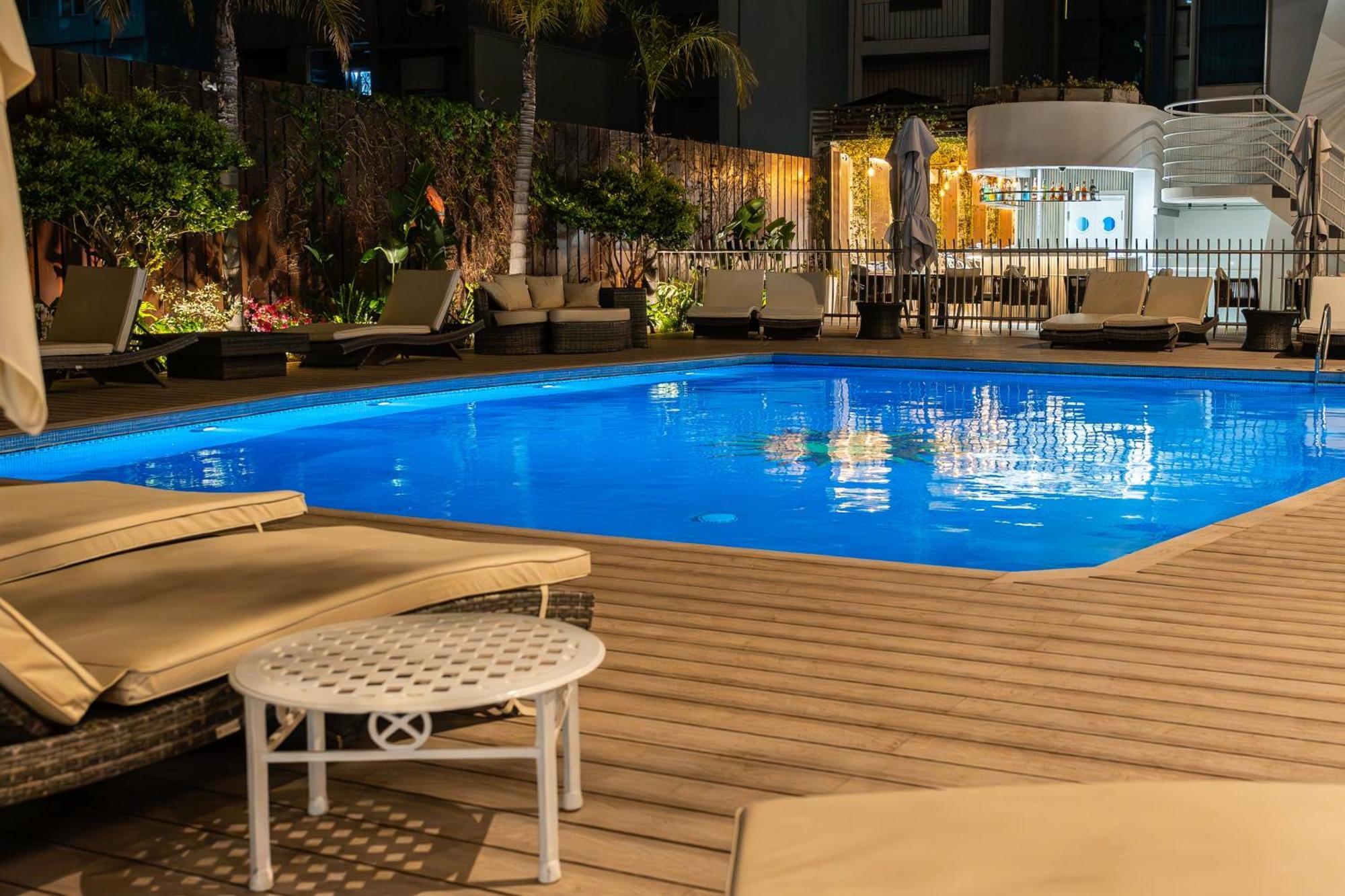 Holiday Inn Rosario By Ihg Exterior photo
